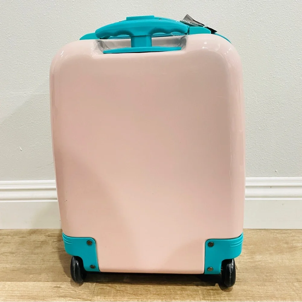 Hello Kitty and Friend Explore the World Hardshell Rolling Suitcase‎ 16.5